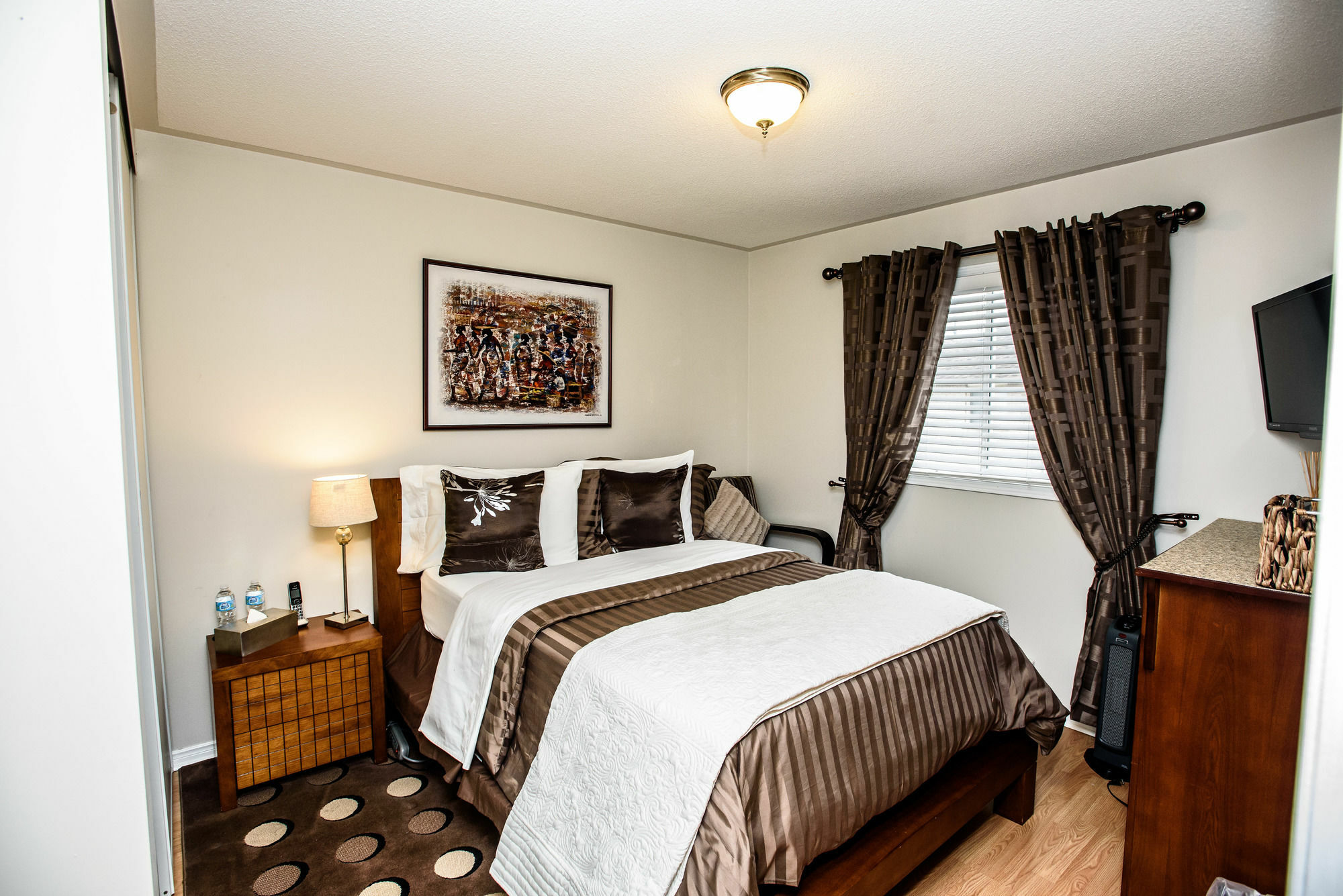 Newton Villa Emerald House Brampton Exterior foto